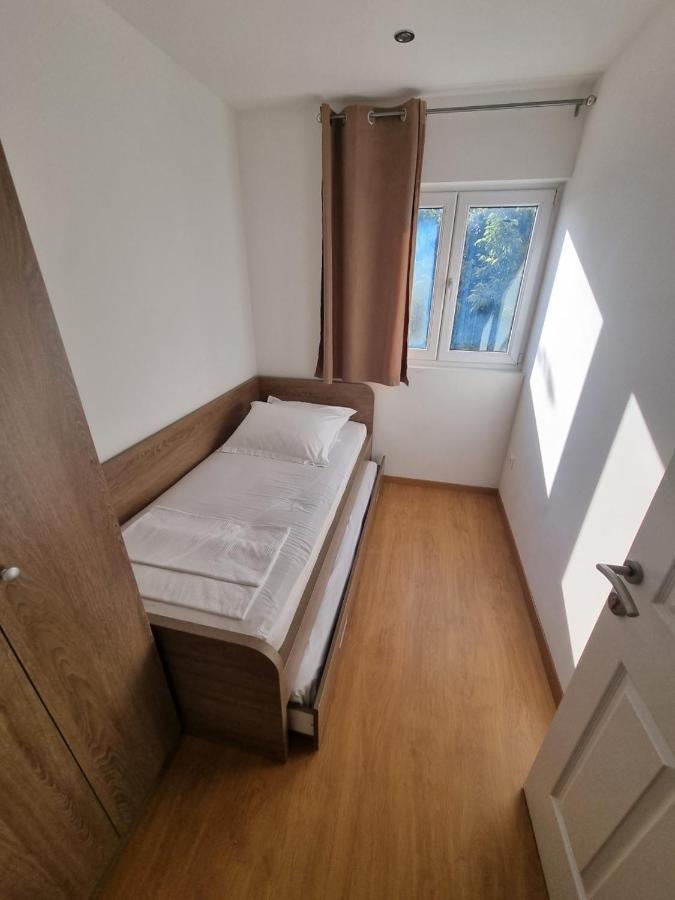 Apartment Furulund Makarská Exteriér fotografie